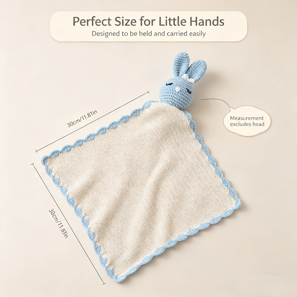 Doudou plat lapin au crochet, coloris bleu ciel